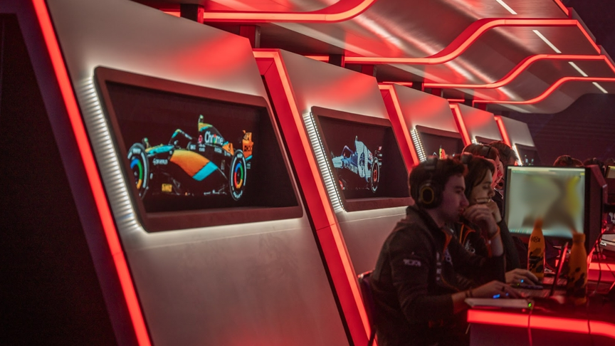 LAN returns!